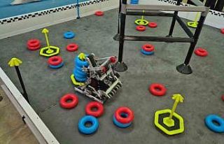 Tekirdağlı robot ABD’de dünya robotlarına meydan...