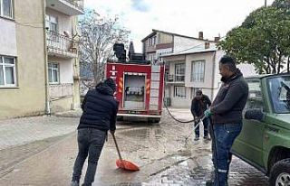 Temiz çevre için ekipler yoğun çalışmaya devam...