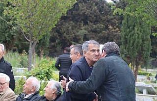 Trabzonspor Onursal Başkanı Mehmet Ali Yılmaz,...