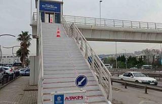 Üst geçitler bakım ve onarımdan geçiriliyor