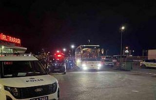 Üzerinden geçti durmadı, otogara giderken kendini...