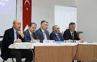 Van Büyükşehir Belediyesinin muhtarlar toplantısı...