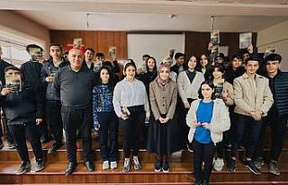 Yazar Sibel Oğuz, Yüksekovalı öğrencilerle buluştu