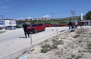 22 yaşındaki motosikletli genç hayatını kaybetti,...