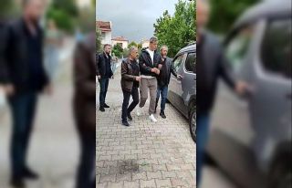 37 yıl 4 ay hapis cezasıyla aranan şüpheli, kız...