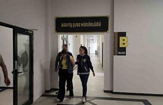 730 bin TL değerinde ziynet eşyası ve nakit para...