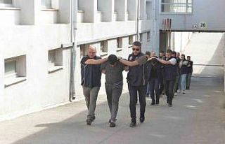 Adana’da DEAŞ’ın uyuyan hücresindeki 5 şüpheli...