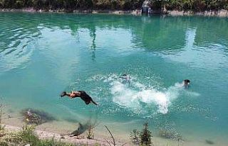Adana’da havalar ısındı fırıncılar soğuk...