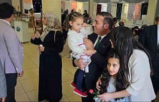 Adilcevaz’da yılsonu sergisi büyük ilgi gördü