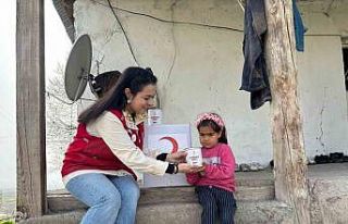 Ağrı’da Kızılay’ın yardım eli her eve ulaştı