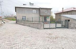 Ağrı’nın Çakıroba köyünde 3.500 metrekarelik...