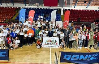 Aile üyelerinin katılımı ile oryantiring yarışması