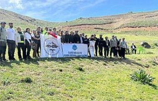 Akdağ’da doğa yürüyüşü düzenlendi