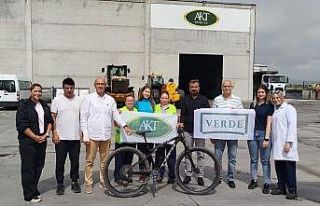 Akhisarlı bisikletçi Dünya Kupası’nda Türkiye’yi...