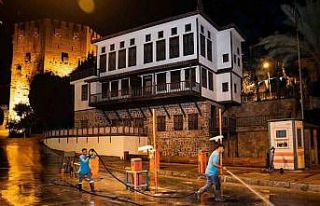 Alanya’da bayram öncesi kapsamlı temizlik seferberliği