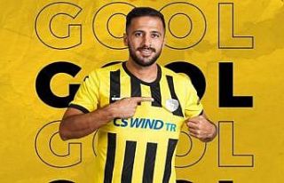 Aliağaspor’da iki futbolcu ile yollar ayrıldı