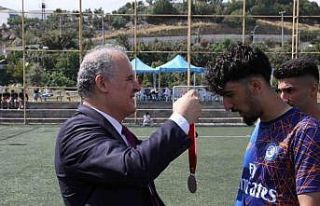 ALKÜ 10. yıl futbol turnuvası sona erdi