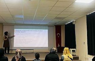 Altıntaş’ta okul aile birliği üyelerine seminer