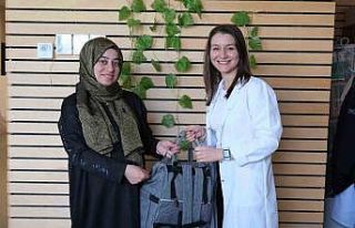 Anne ve anne adaylarına bebek sağlığı eğitimi