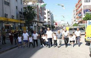 Antalya’da 7 dede, 7 torunuyla birlikte teknolojiye...