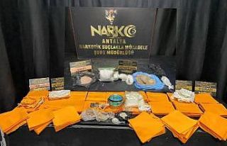 Antalya’da uyuşturucu operasyonu, 1 milyon 368...