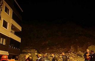 Ardanuç’ta heyelan korkuttu