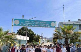 Arıtma tesisine giden öğrenciler suyun değerini...