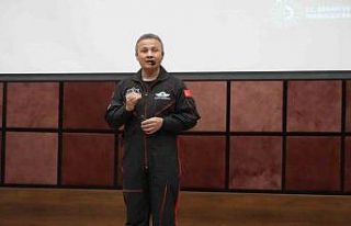 Astronot Alper Gezeravcı: "Uzay alanında ciddi...