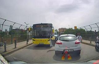 Ataşehir’de trafikte tartıştığı bıçaklı...