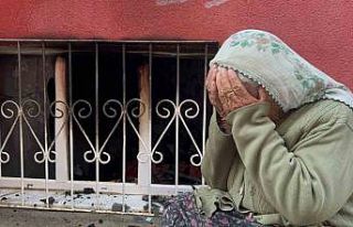 Ateşle oyun evi kullanılmaz hale getirdi