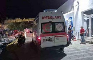 Ayağına ağırlık bağlayıp denize atladı