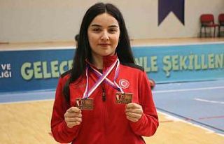 Badmintonda Avrupa 3.’sü olan Halenur Küçüksevgili’nin...