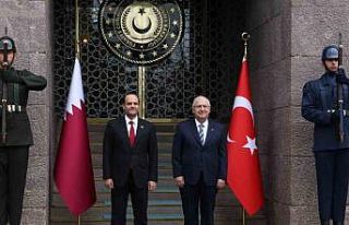 Bakan Güler Katar Savunma İşlerinden Sorumlu Devlet...