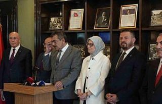 Bakan Tekin: "Balıkesir’de 22 yılda 17 milyar...