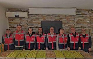 Balıkesir’de 500 mahkûma tatlı dağıtıldı