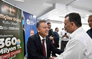 Başkan Böcek, Çiftçiler Günü’nde üreticilerle...