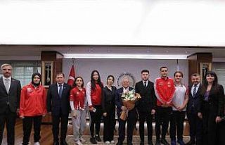 Başkan Büyükkılıç’tan güçlü ‘dayanışma’...