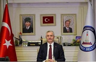 Başkan Tahmazoğlu’dan annelere özel hediye