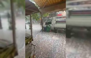 Batman’da dolu kenti beyaza bürüdü