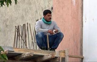 Batman’da inşaat işçileri 1 Mayıs kutlamalarını...