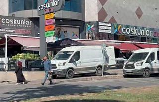 Batman’da market aracının kaldırım işgali tepki...