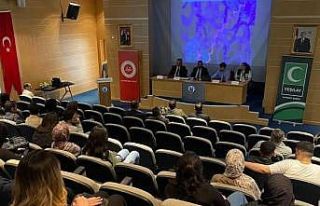 Bayburt’ta bağımlılıkla mücadele konulu panel...