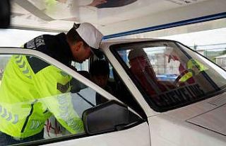 Bayburt’ta emniyet kemerinin önemi takla atan simülasyon...