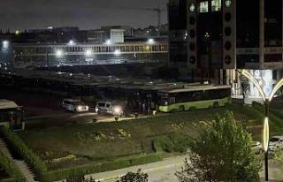 Belediyeye ait otobüsü çalmaya çalışan hırsızlar...