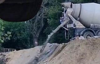 Betonu ormana boşalttı, suçüstü yakalandı