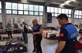 Bilecik’te eski eşya pazarı halka açıldı