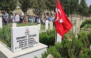 Bingöl’de şehit edilen 33 askerden birisi olan...
