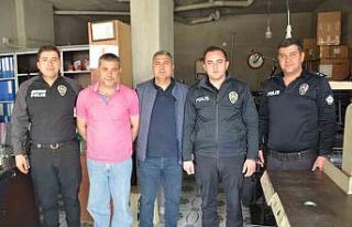 Bulanık İlçe Emniyet Müdürü Taşkın, gazetecileri...