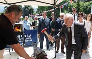 Bursa bıçağı dünya sahnesinde