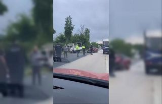 Bursa’da kamyonet ile otomobil çarpıştı: 2 yaralı